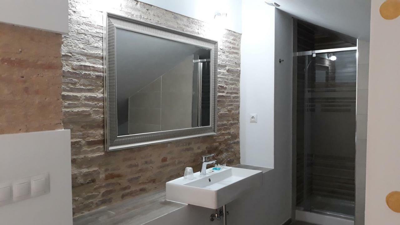 Puerta Alameda Suites Ронда Екстериор снимка