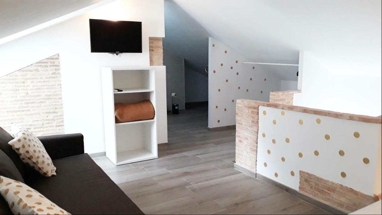 Puerta Alameda Suites Ронда Екстериор снимка