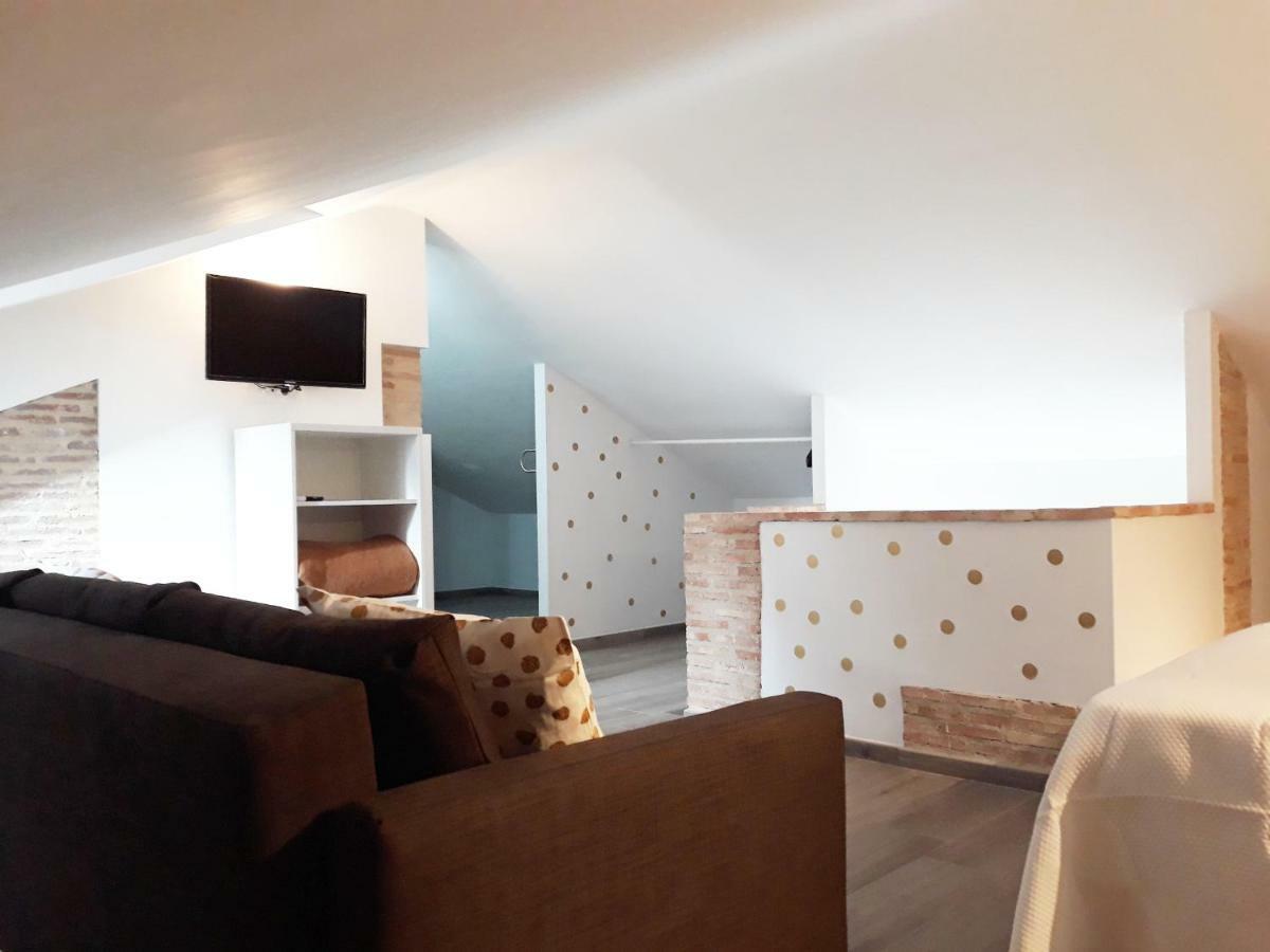 Puerta Alameda Suites Ронда Екстериор снимка